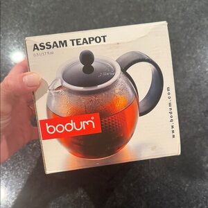 Bodum Assam Teapot with Black Handle